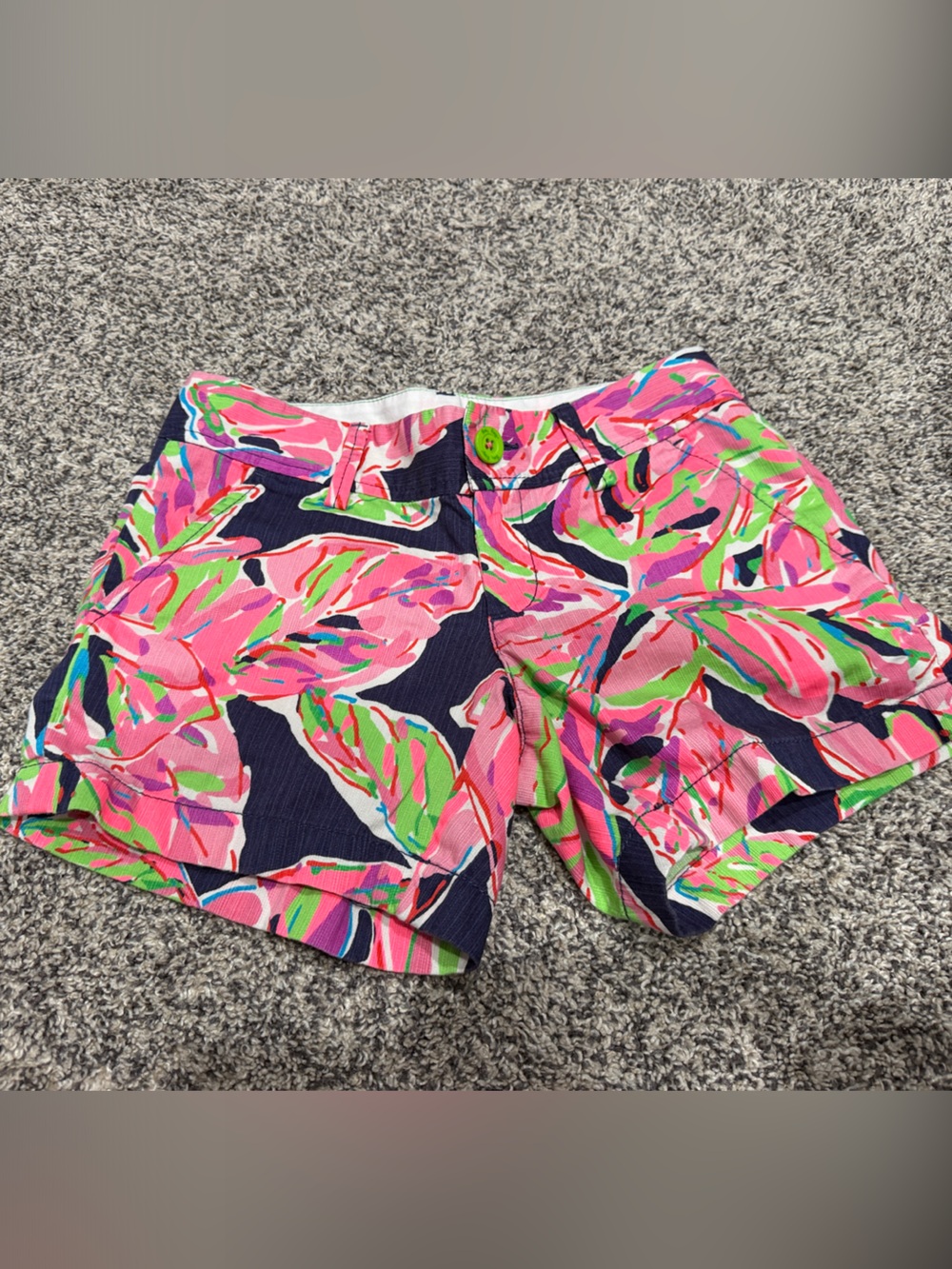 Lilly Pulitzer Women's Tropical Print Stretch Shorts - Pink Multi